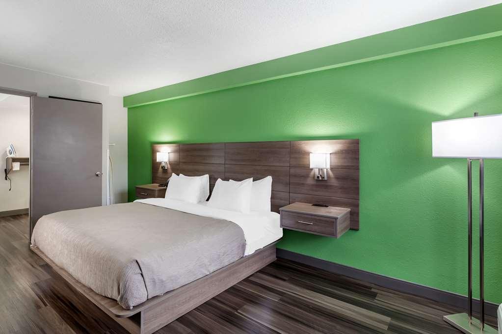Econo Lodge Ripley Room photo